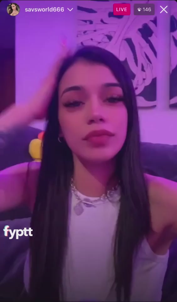 Slender Girl Doing Wall Nail Challenge While Showing Her Curvy Naked Ass On TikTok